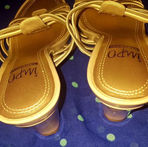 IMPO WEDGE SHOE - Picture 3 of 3